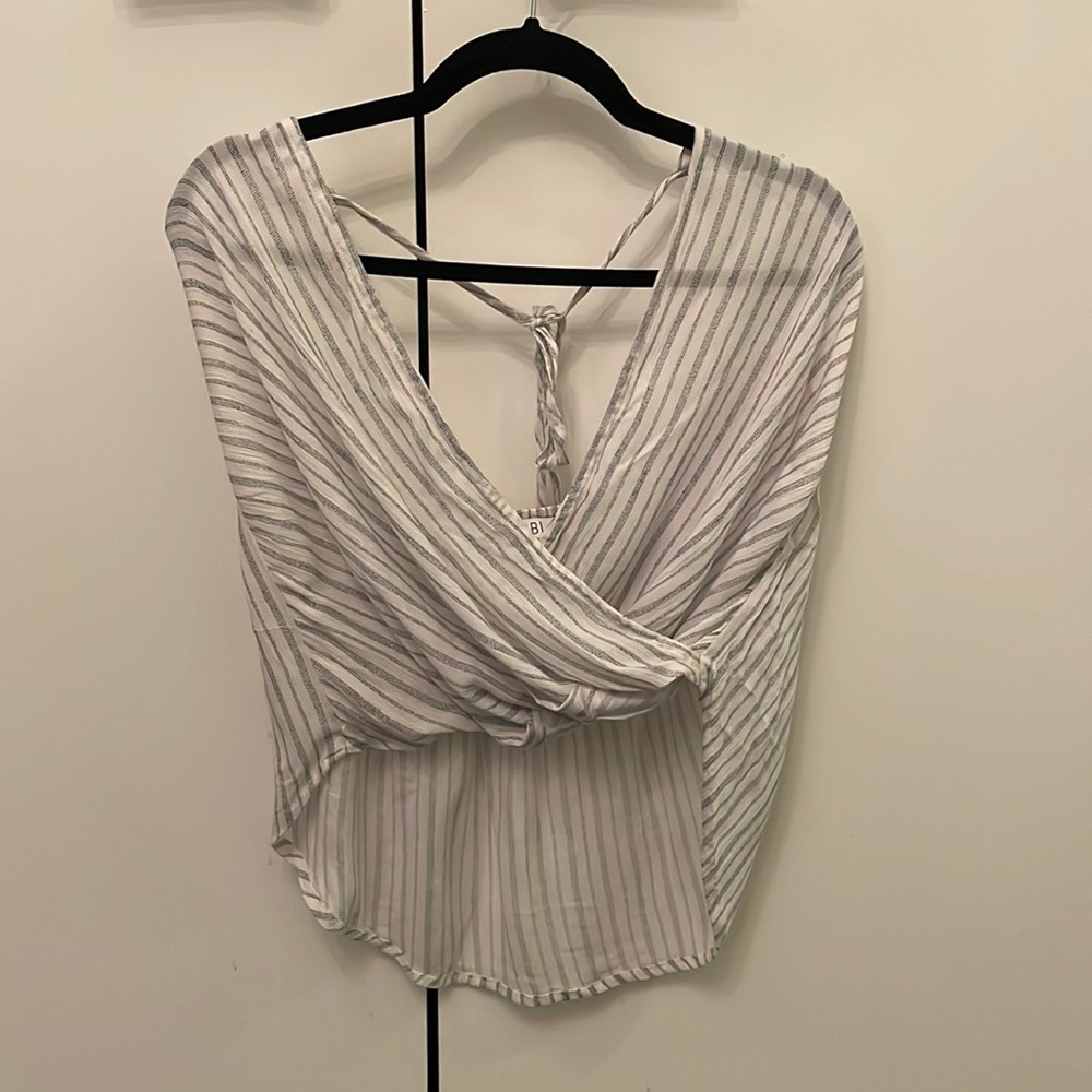 Flowy halter top with tie string